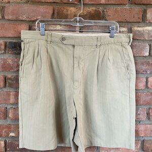 Tommy Bahama Tan Shorts - Size 36